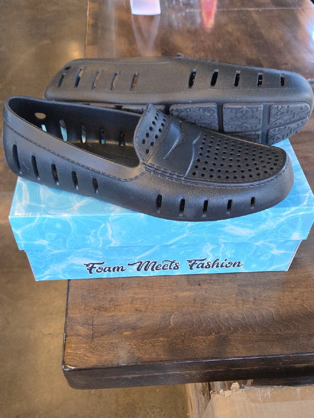 Size 15 Men's Black Floafers New In Box